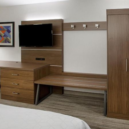Holiday Inn Express & Suites - Milan - Sandusky Area By Ihg Εξωτερικό φωτογραφία
