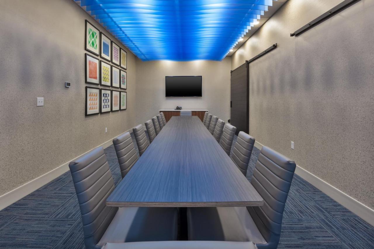 Holiday Inn Express & Suites - Milan - Sandusky Area By Ihg Εξωτερικό φωτογραφία