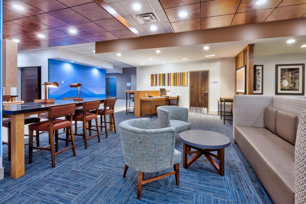 Holiday Inn Express & Suites - Milan - Sandusky Area By Ihg Εξωτερικό φωτογραφία